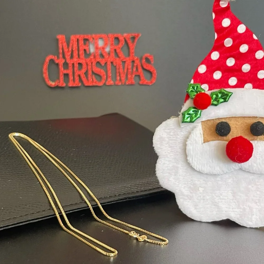 Solid 14K Gold Box Chain Necklace, 3.04 gr. /1 mm, / 18 inch. - Picture 12 of 17